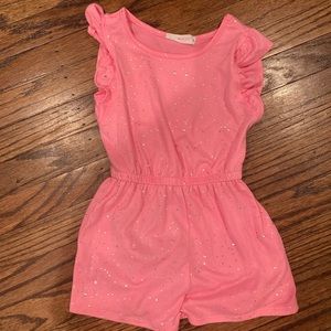 My daughter has outgrown this outfit